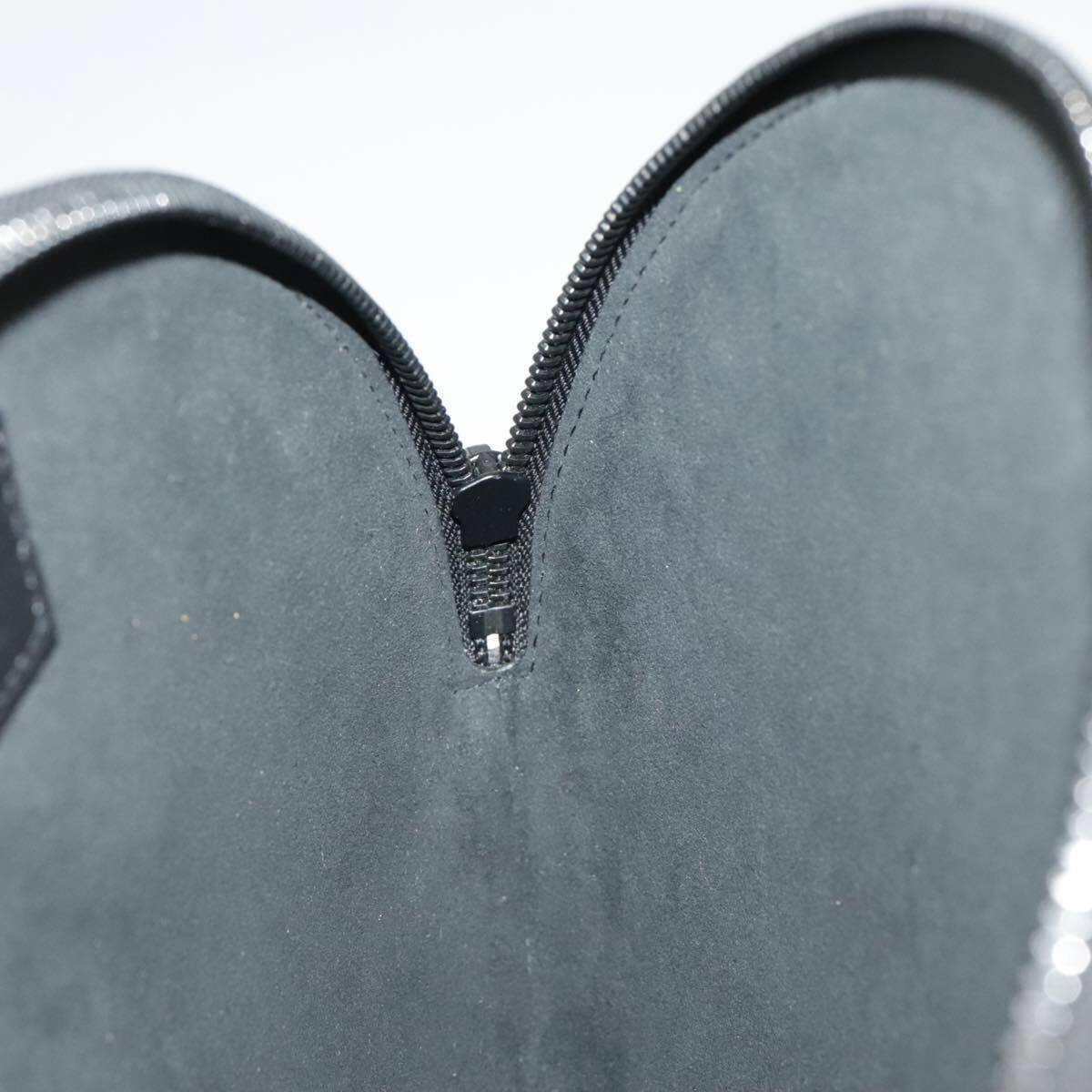 Louis Vuitton Disk pouch Leather, BLACK, LEATHER, Clutche & pouche