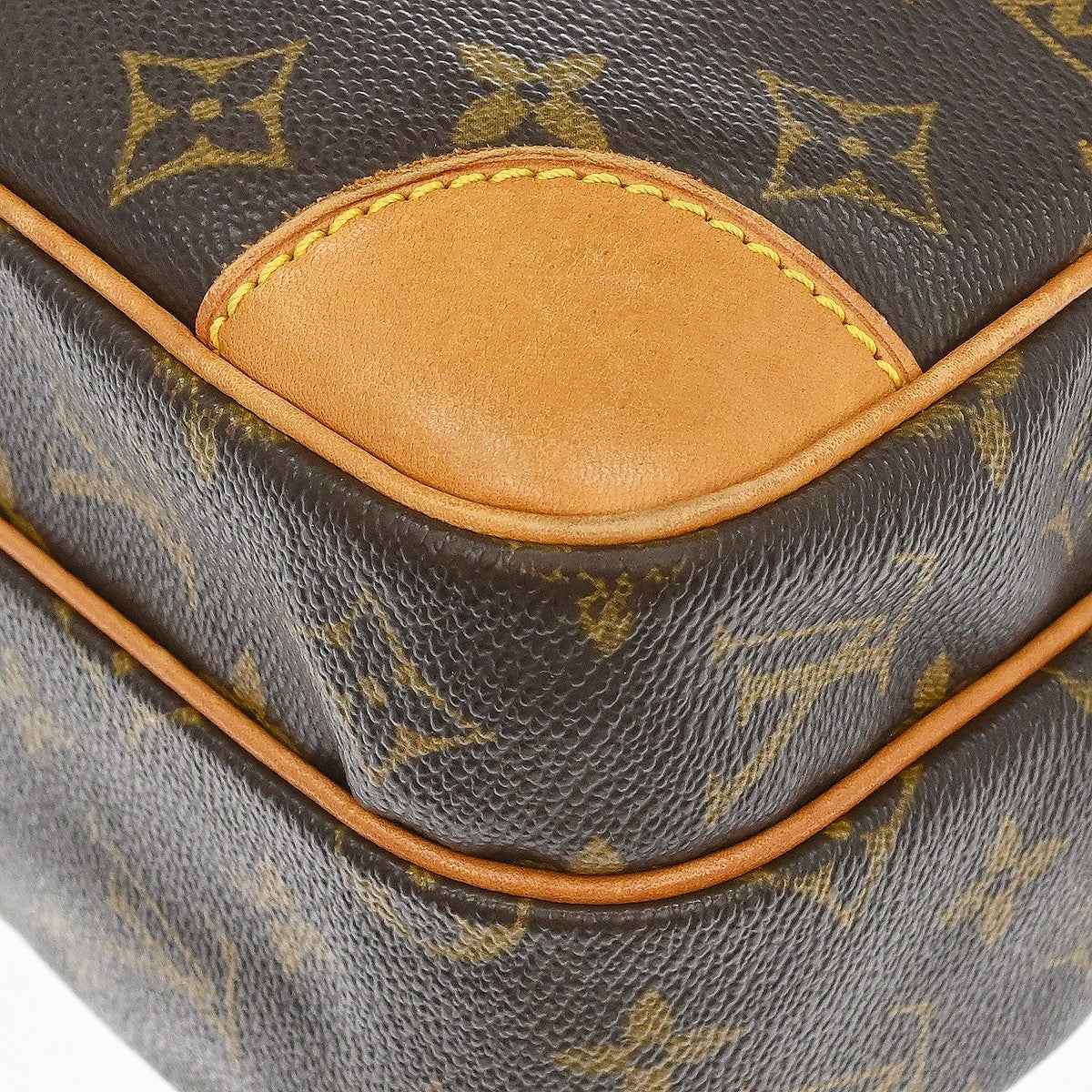 Louis Vuitton Nil Messenger Bag Monogram Canvas, Brown, Canvas, Shoulder Bag