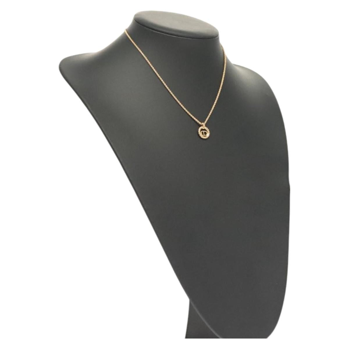 Christian Dior Vintage CD Round Pendant Necklace Metal, GOLD, METAL, Necklace