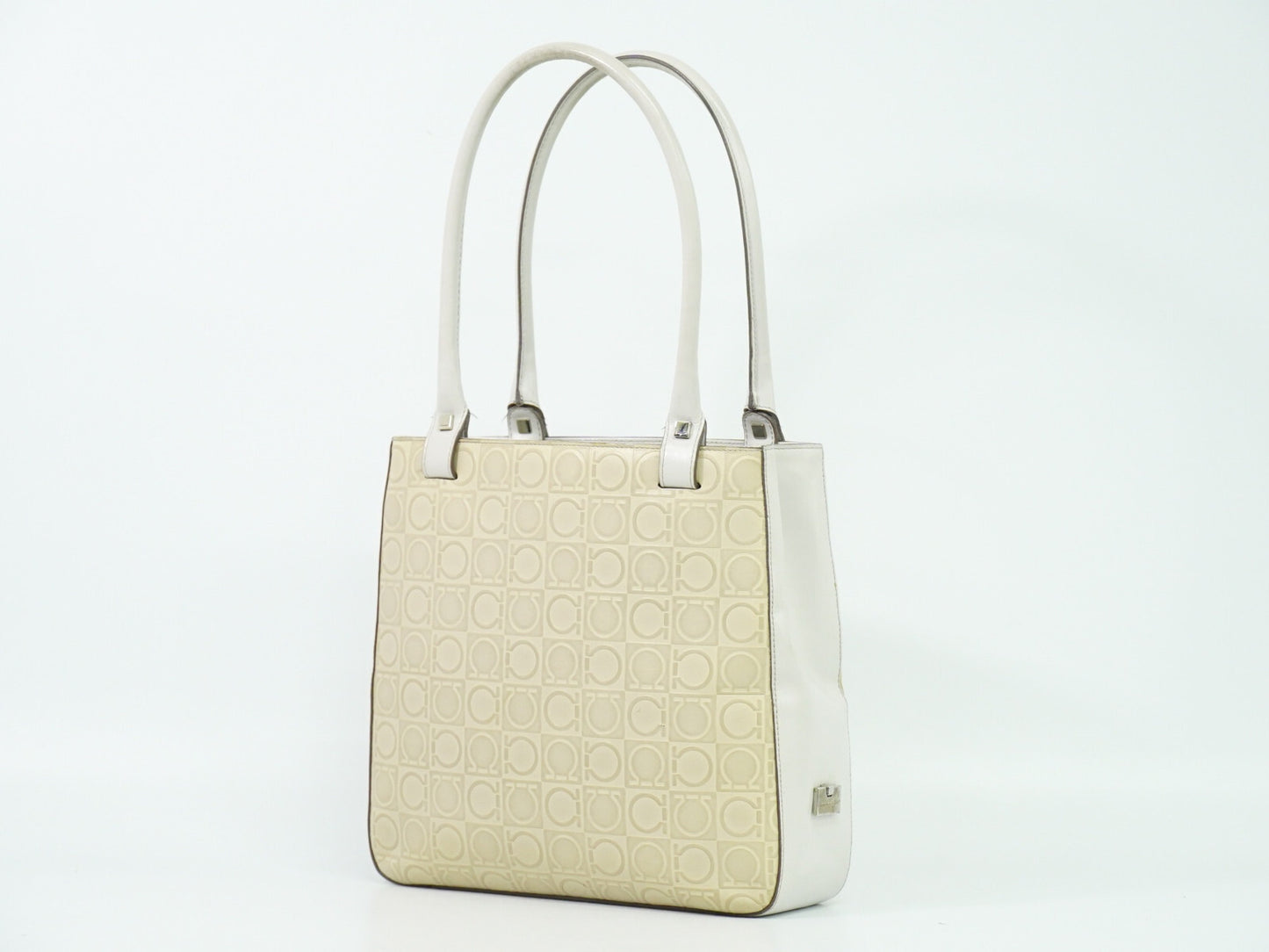 Salvatore Ferragamo Gancini Shoulder Bag Leather, BEIGE, LEATHER, Shoulder bag