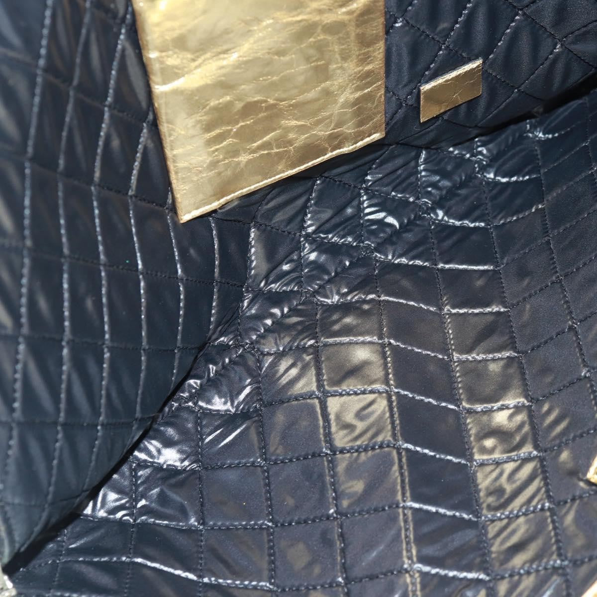 Chanel Feminine Pouch Crinkled Leather, Gold, Leather, Clutch