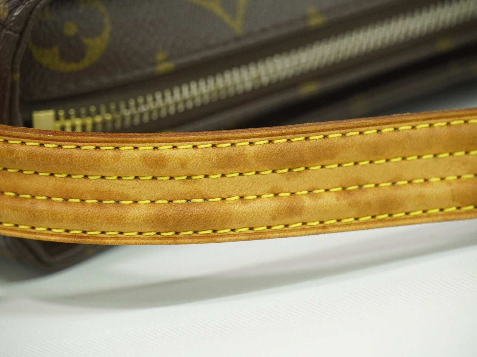 Louis Vuitton Viva Cite Handbag Monogram Canvas, BROWN, CANVAS, Shoulder bag