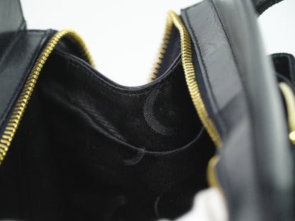 Salvatore Ferragamo Vara shoulder Bag Leather, BLACK, LEATHER, Shoulder bag