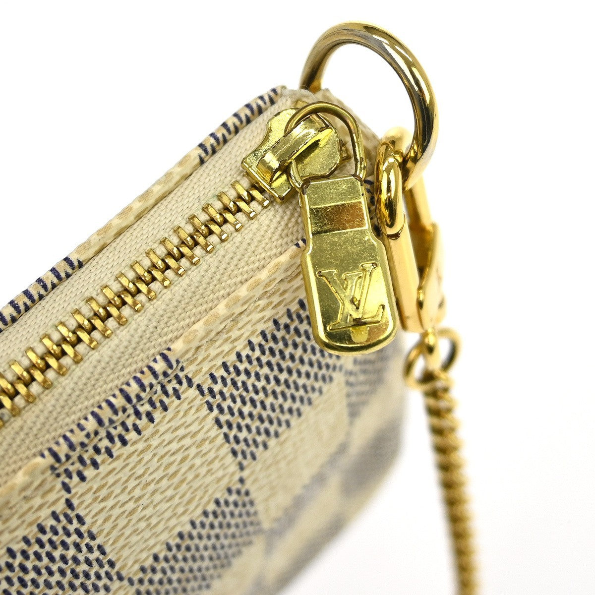 Louis Vuitton Mini pochette accessoires Damier Canvas, White, Canvas, Clutch