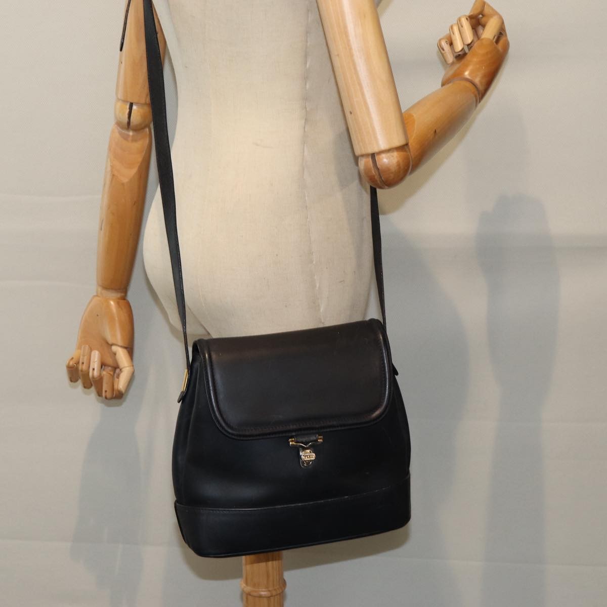 Bally Vintage Shoulder Bag Leather, BLACK, LEATHER, Shoulder bag