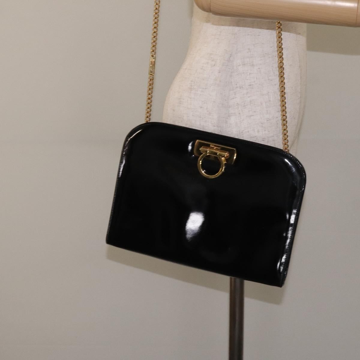Salvatore Ferragamo Vintage Gancini Chain Shoulder Bag Leather, BLACK, PATENT_LEATHER, Shoulder bag