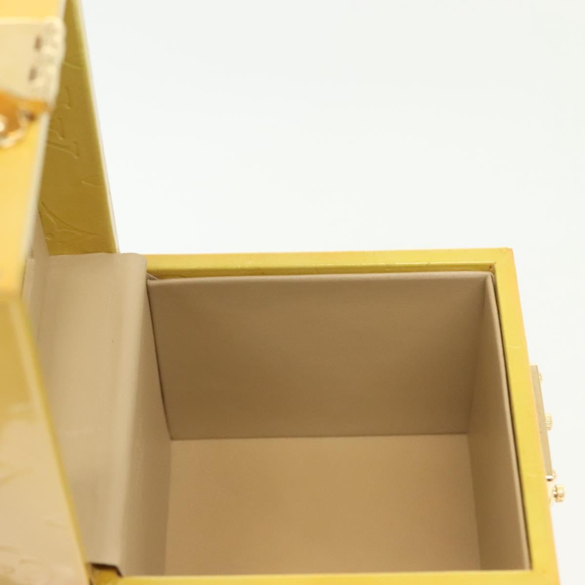 Louis Vuitton Bleecker Box Bag Monogram Vernis, BEIGE, PATENT_LEATHER, Clutche & pouche