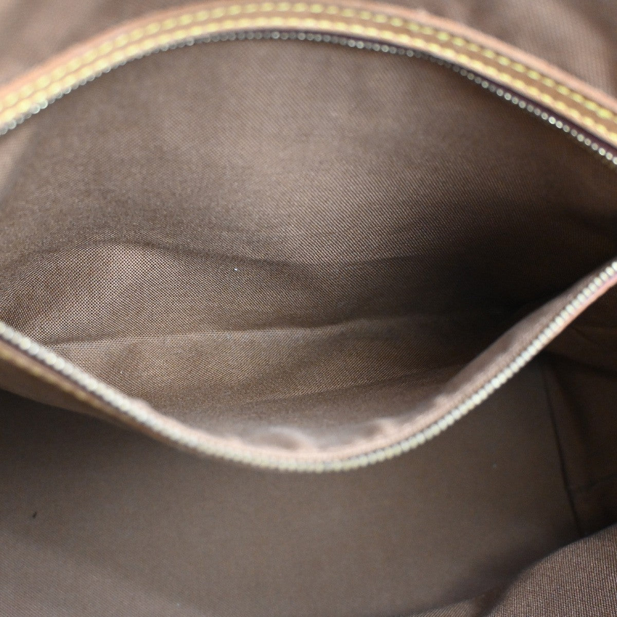 Louis Vuitton Cabas Mezzo Monogram Canvas, BROWN, CANVAS, Tote bag