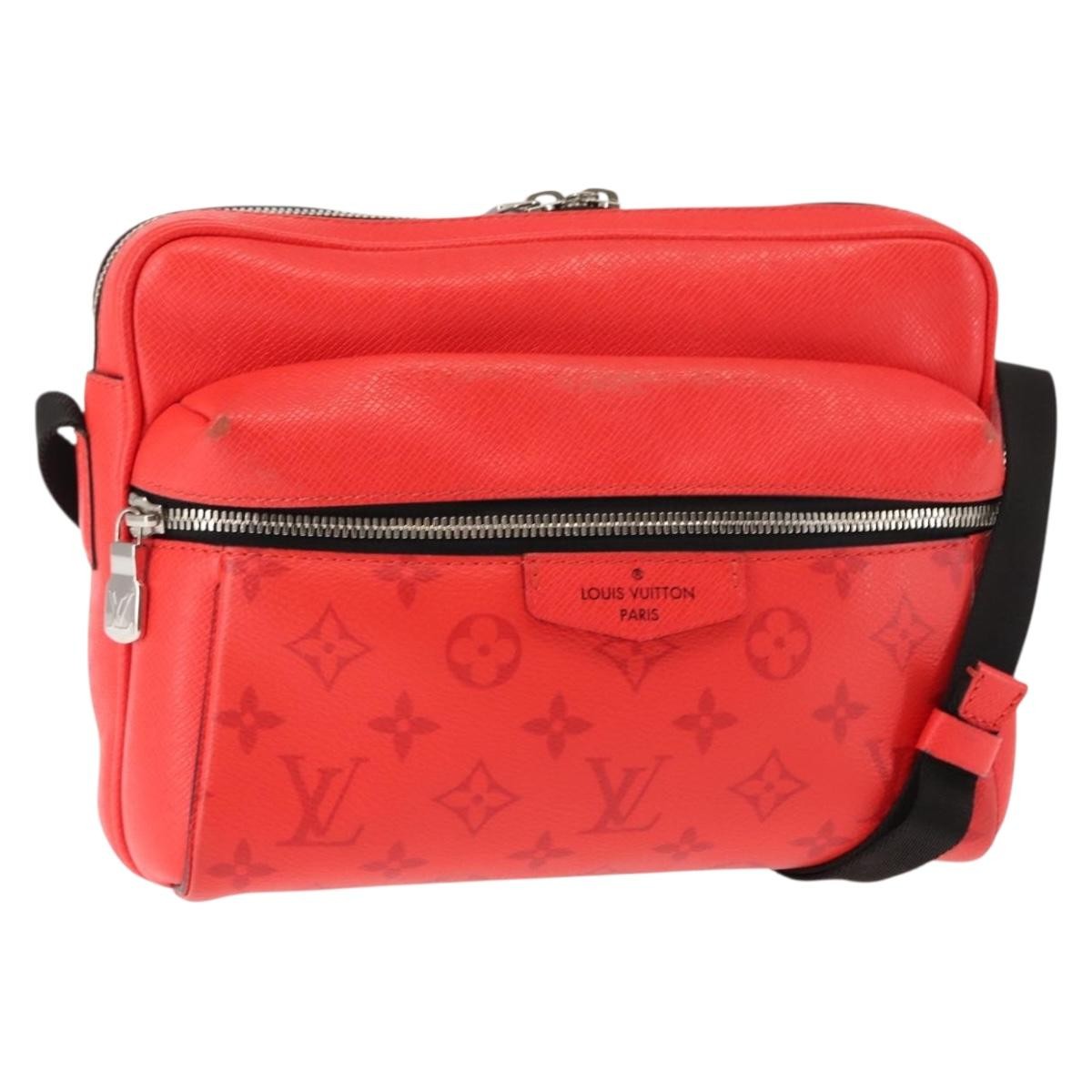 Louis Vuitton Outdoor Messenger Bag Taiga Leather, RED, LEATHER, Crossbody bag