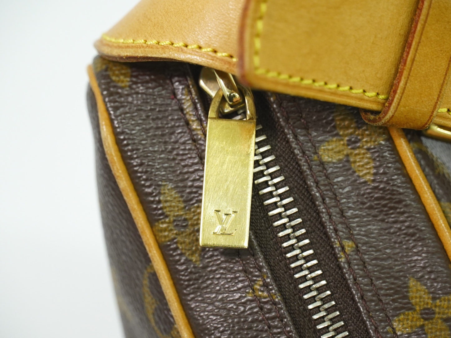 Louis Vuitton Croissant Handbag Monogram Canvas, BROWN, CANVAS, Shoulder bag