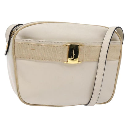 Salvatore Ferragamo Vala Shoulder Bag Leather, BEIGE, LEATHER, Shoulder bag