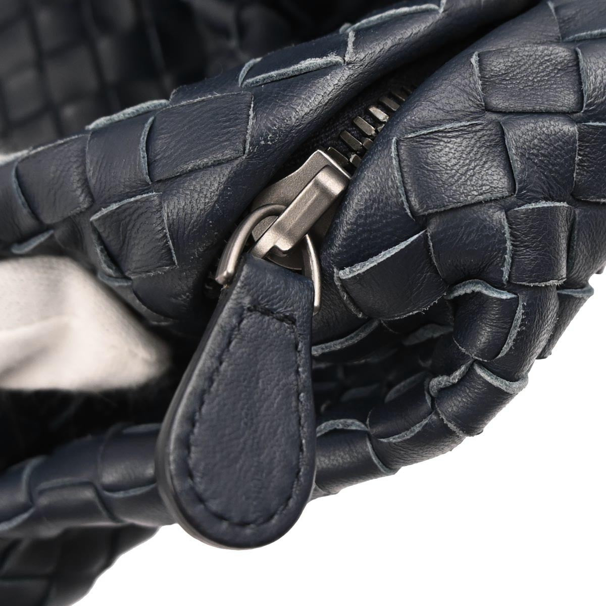 Bottega Veneta Zip Cube Messenger Intrecciato Nappa, NAVY, LEATHER, Shoulder bag