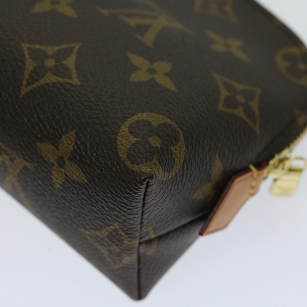 Louis Vuitton Cosmetic Pouch Limited Edition Patches Monogram Canvas, BROWN, CANVAS, Clutche & pouche