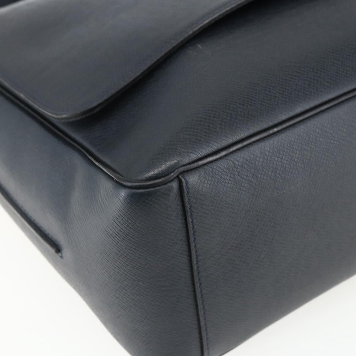 Louis Vuitton Roman Handbag Taiga Leather, NAVY, LEATHER, Shoulder bag