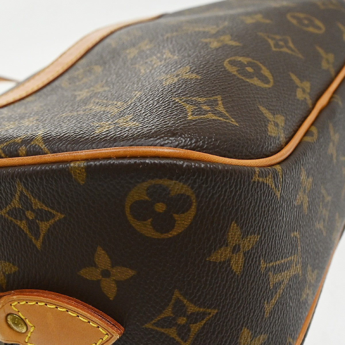 Louis Vuitton Blois Handbag Monogram Canvas, Brown, Canvas, Shoulder Bag