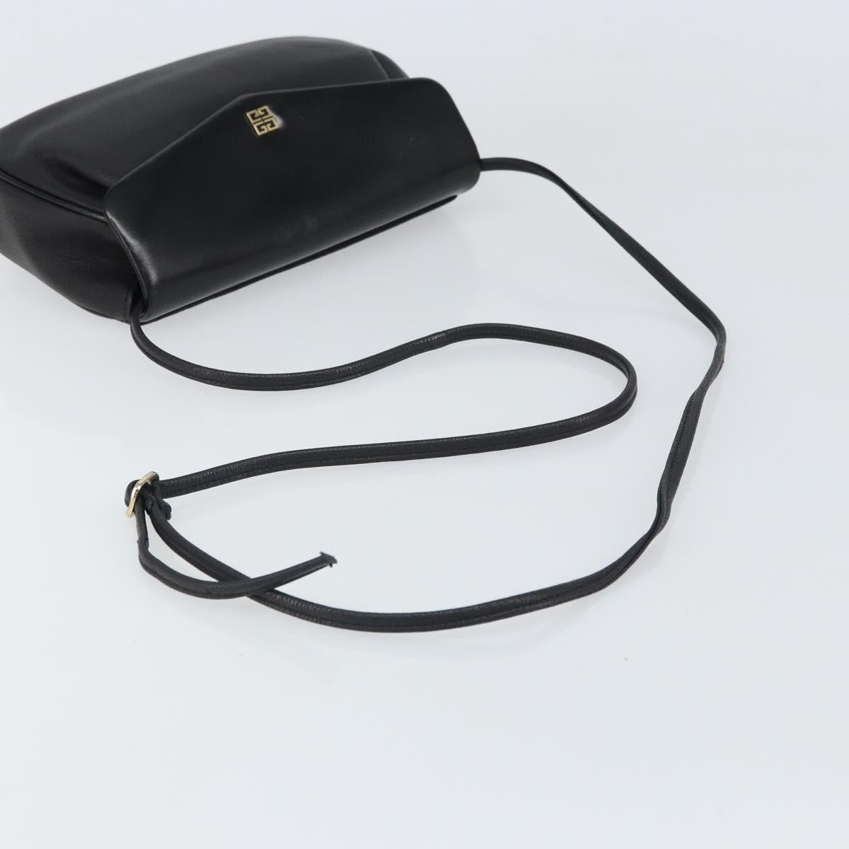 Givenchy Vintage 4G shoulder bag Leather, BLACK, LEATHER, Shoulder bag