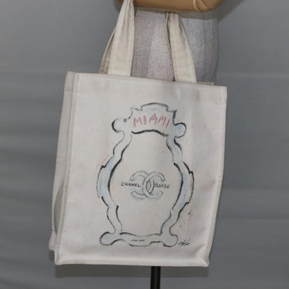Chanel Cruise Tote Printed Canvas, BEIGE, CANVAS, Tote bag