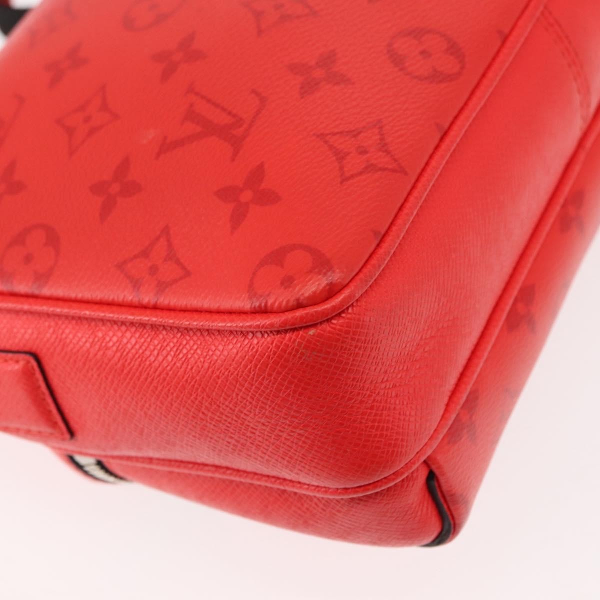 Louis Vuitton Outdoor Messenger Bag Taiga Leather, RED, LEATHER, Crossbody bag
