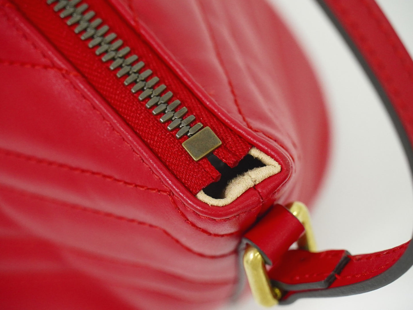 Gucci GG Marmont Shoulder Bag Leather, RED, LEATHER, Shoulder bag