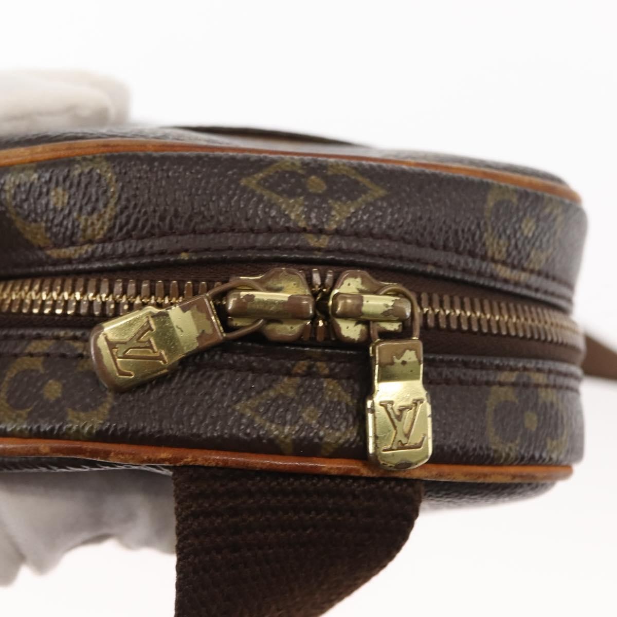 Louis Vuitton Pochette Gange Monogram Canvas, BROWN, CANVAS, Clutche & pouche