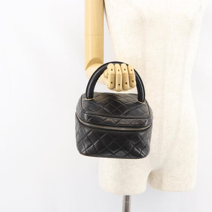 Chanel Vintage Cosmetic Case Quilted Lambskin, BLACK, LEATHER, Handbag