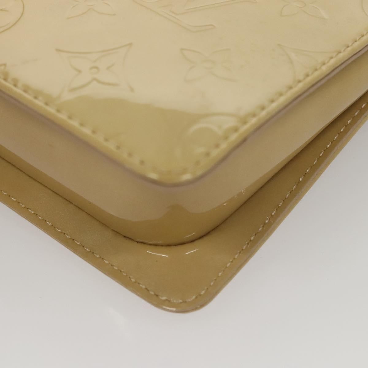 Louis Vuitton Mott Handbag Monogram Vernis, Beige, Patent Leather, Clutch