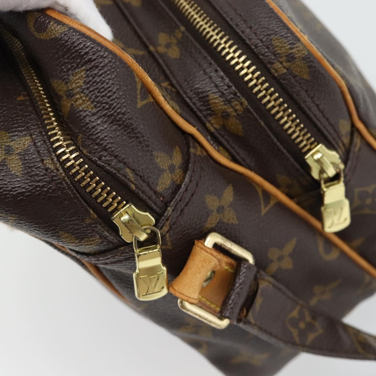 Louis Vuitton Nil Messenger Bag Monogram Canvas, Brown, Canvas, Shoulder Bag
