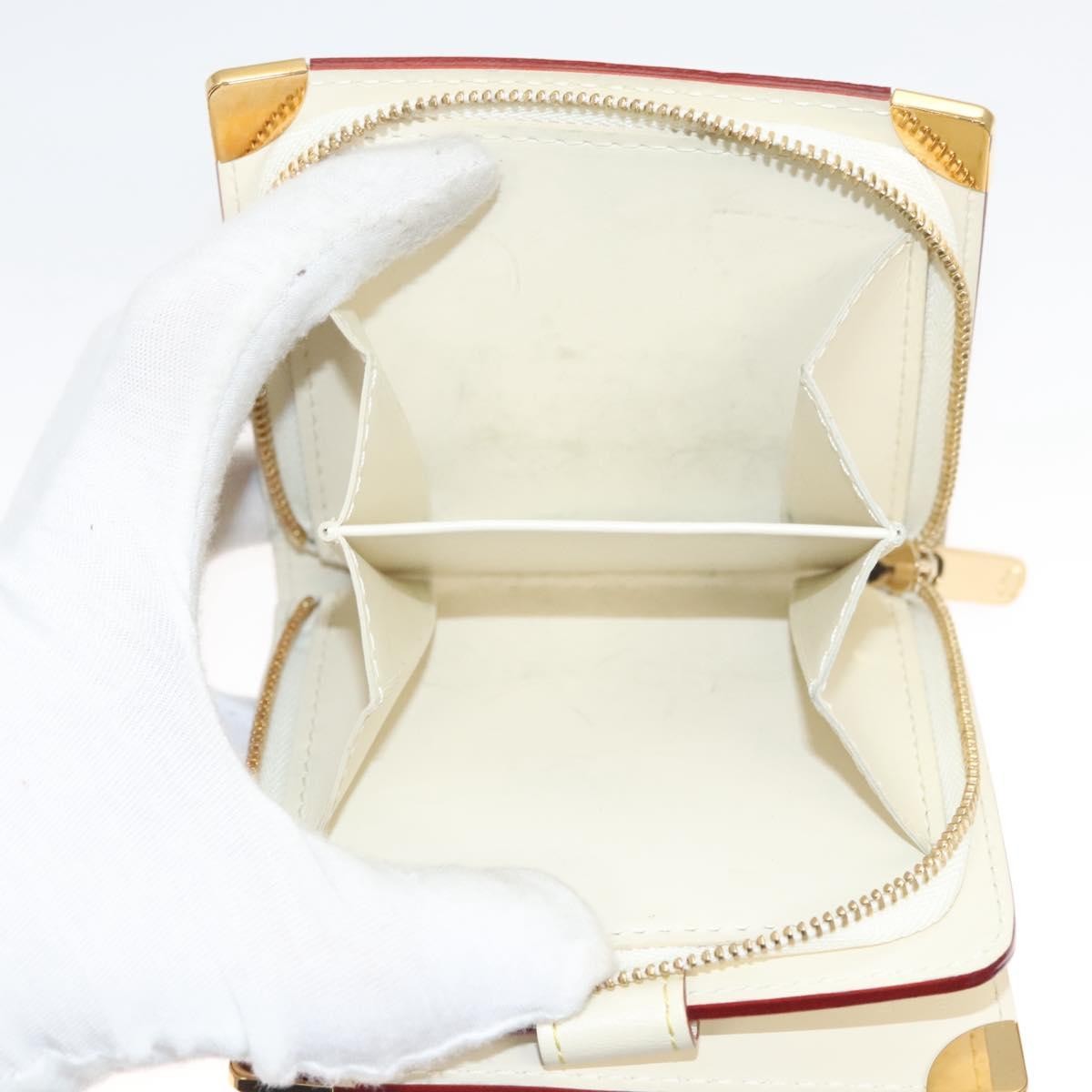 Louis Vuitton Suhali Wallet Leather, BEIGE, LEATHER, Wallets