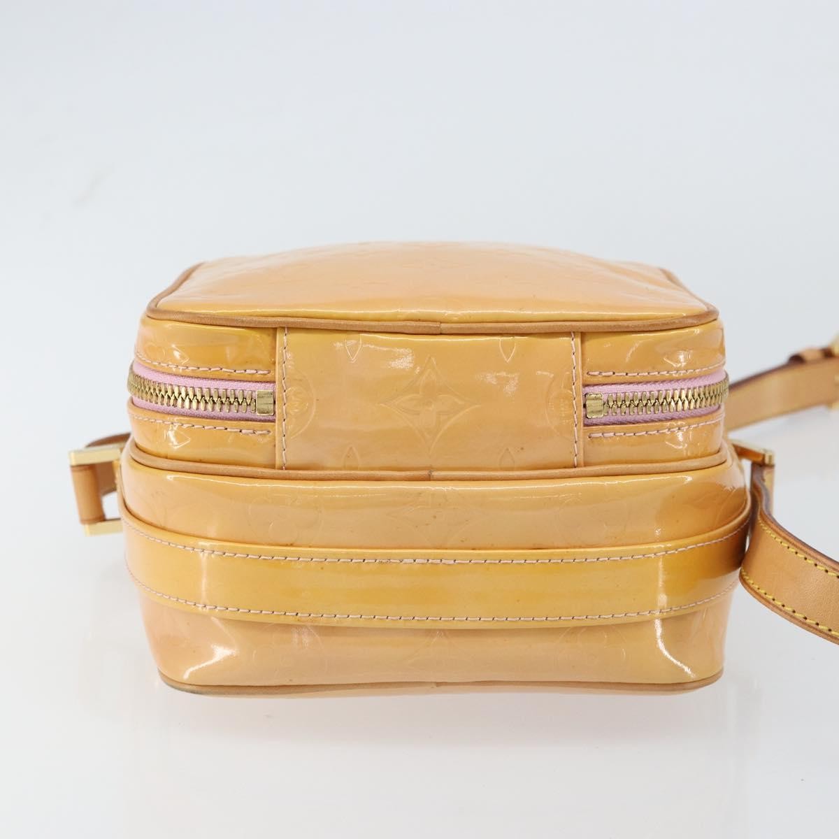 Louis Vuitton Wooster Handbag Monogram Vernis, YELLOW, PATENT_LEATHER, Shoulder bag