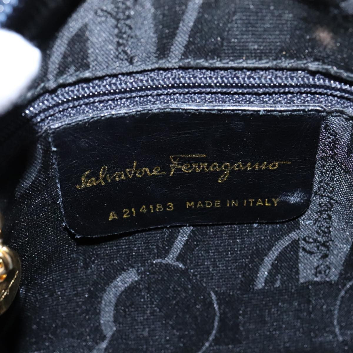 Salvatore Ferragamo Vala Shoulder Bag Leather, NAVY, LEATHER, Shoulder bag