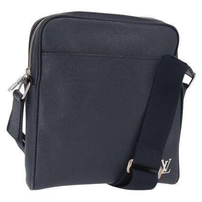 Louis Vuitton Alex Messenger Bag Taiga Leather, NAVY, LEATHER, Shoulder bag