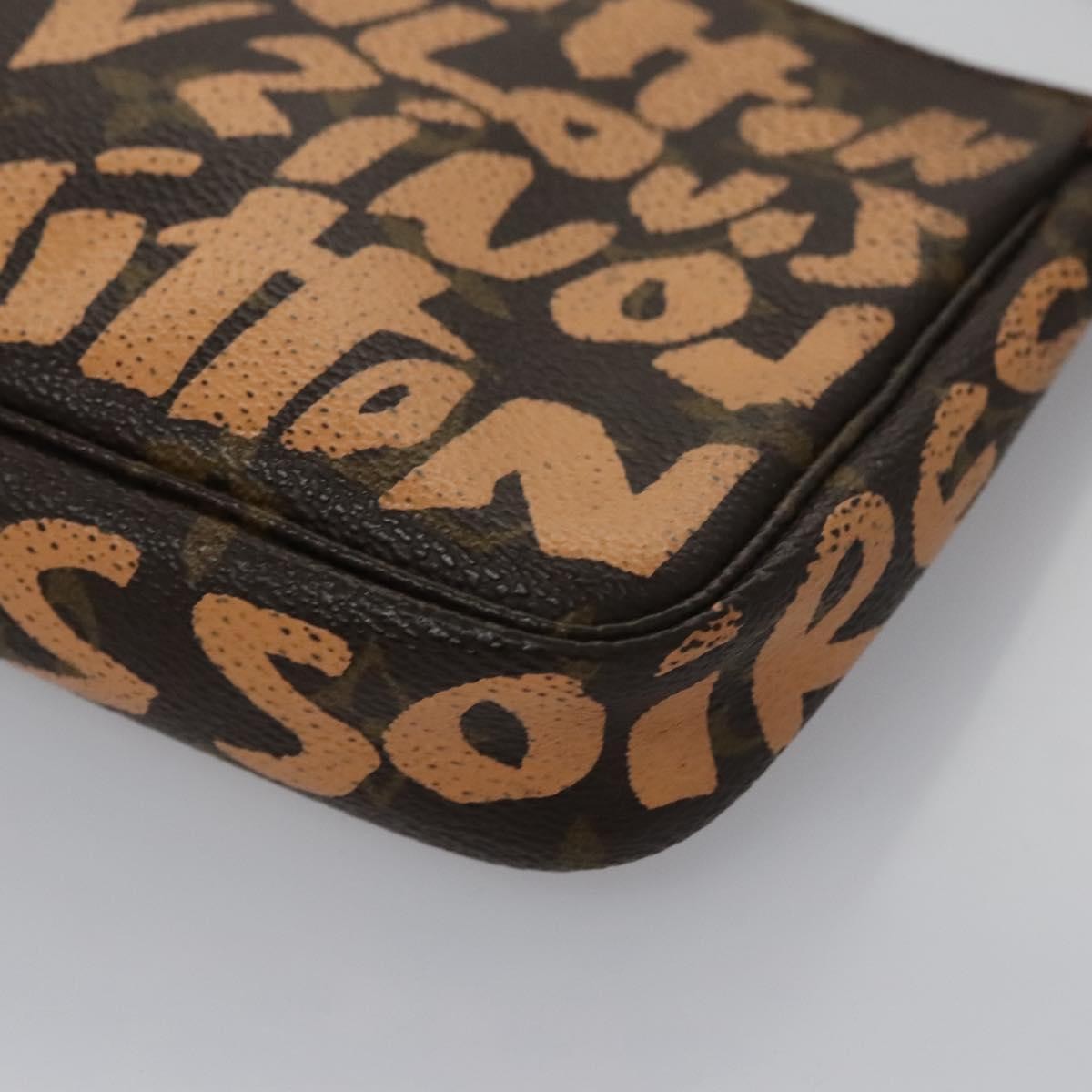 Louis Vuitton Pochette Accessoires Limited Edition Monogram Graffiti, ORANGE, CANVAS, Bag
