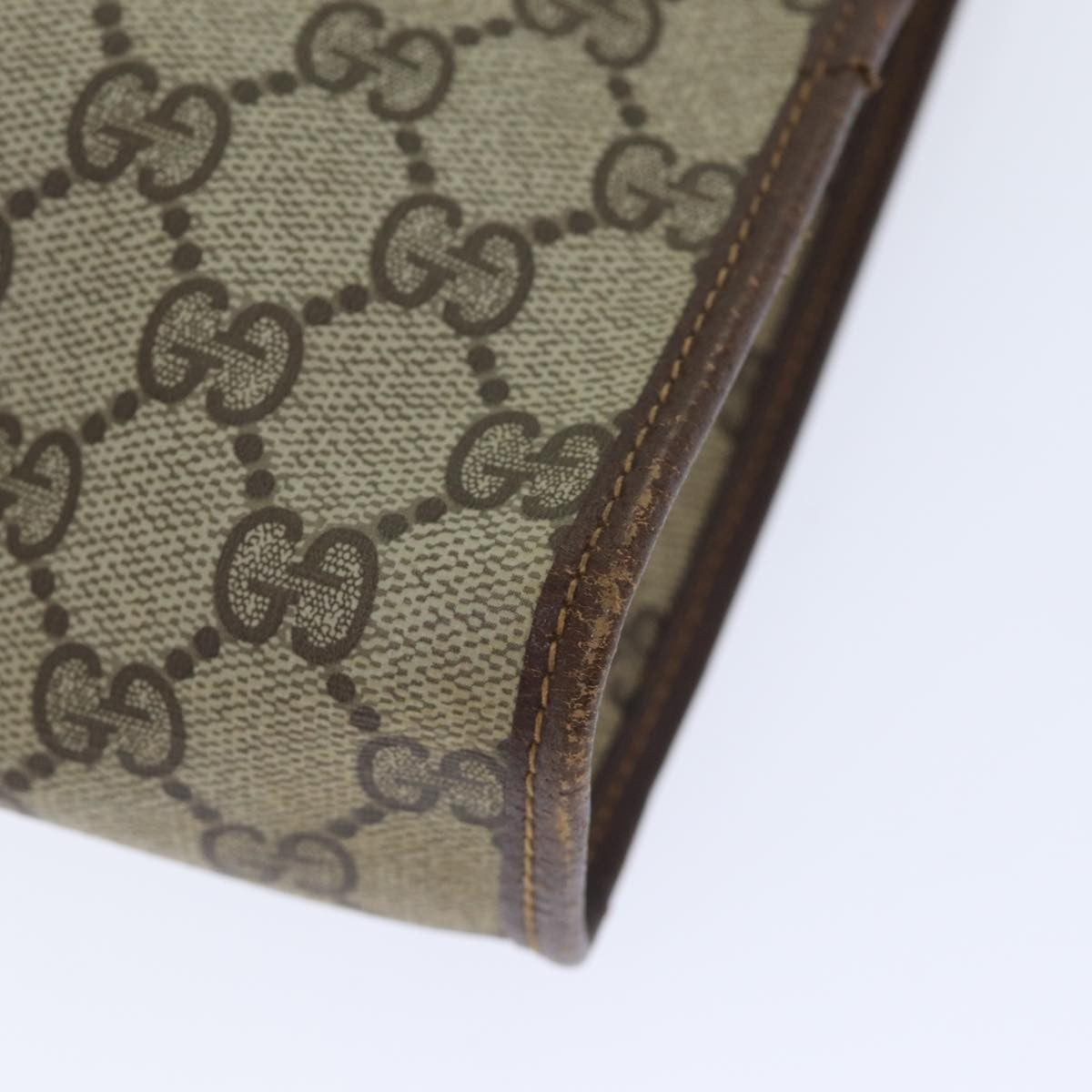 Gucci GG Supreme Clutch bag PVC, Beige, PVC, Clutch
