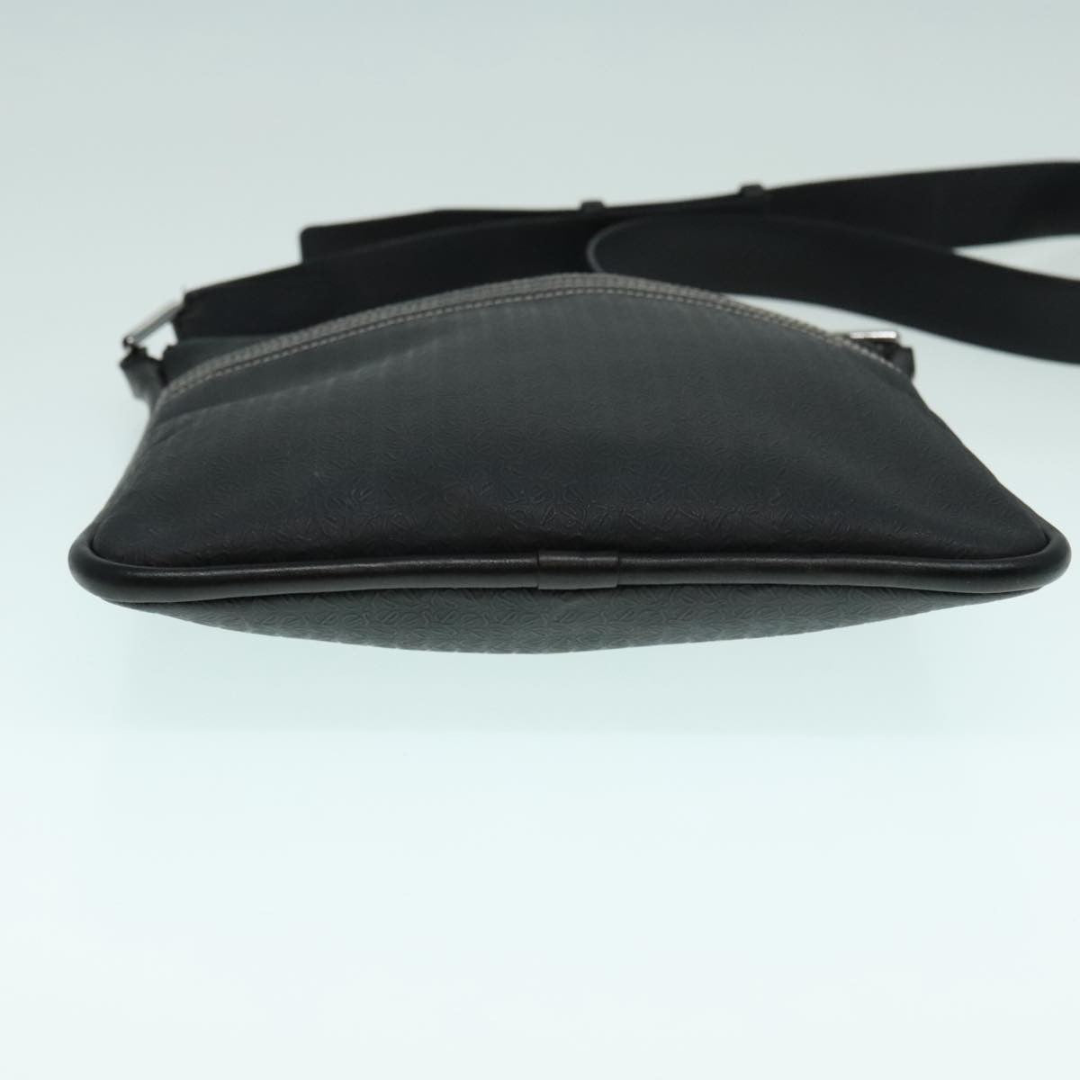 Loewe Anagram Shoulder Bag Leather, BLACK, LEATHER, Shoulder bag