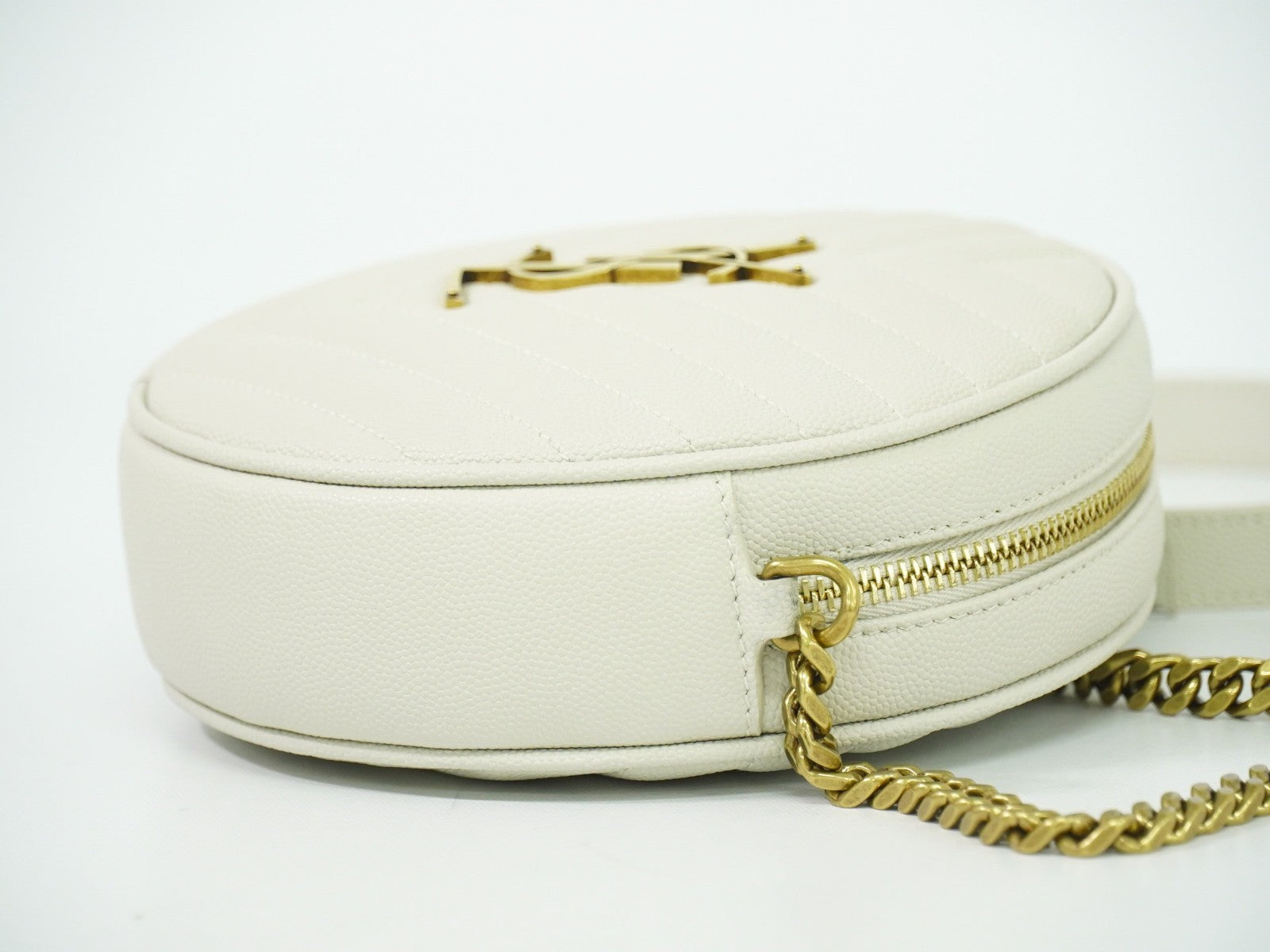Saint Laurent Vinyle Round Camera Bag Matelasse Chevron Leather, WHITE, LEATHER, Crossbody bag