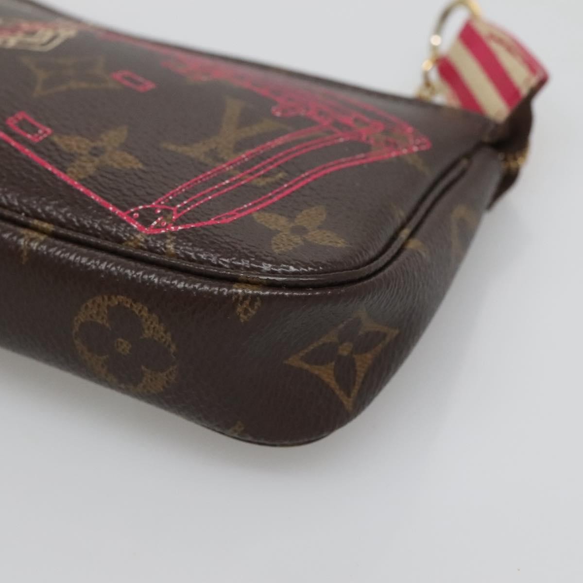 Louis Vuitton Pochette Accessoires Limited Edition Christmas Animation Monogram Canvas, BROWN, CANVAS, Clutche & pouche