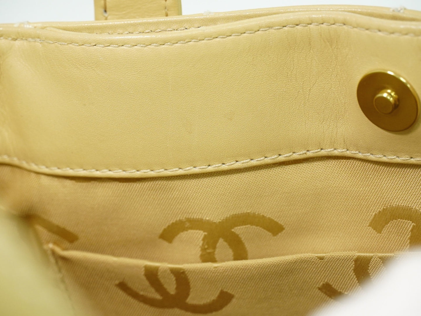 Chanel Surpique Tote Quilted Leather, BEIGE, LEATHER, Handbag