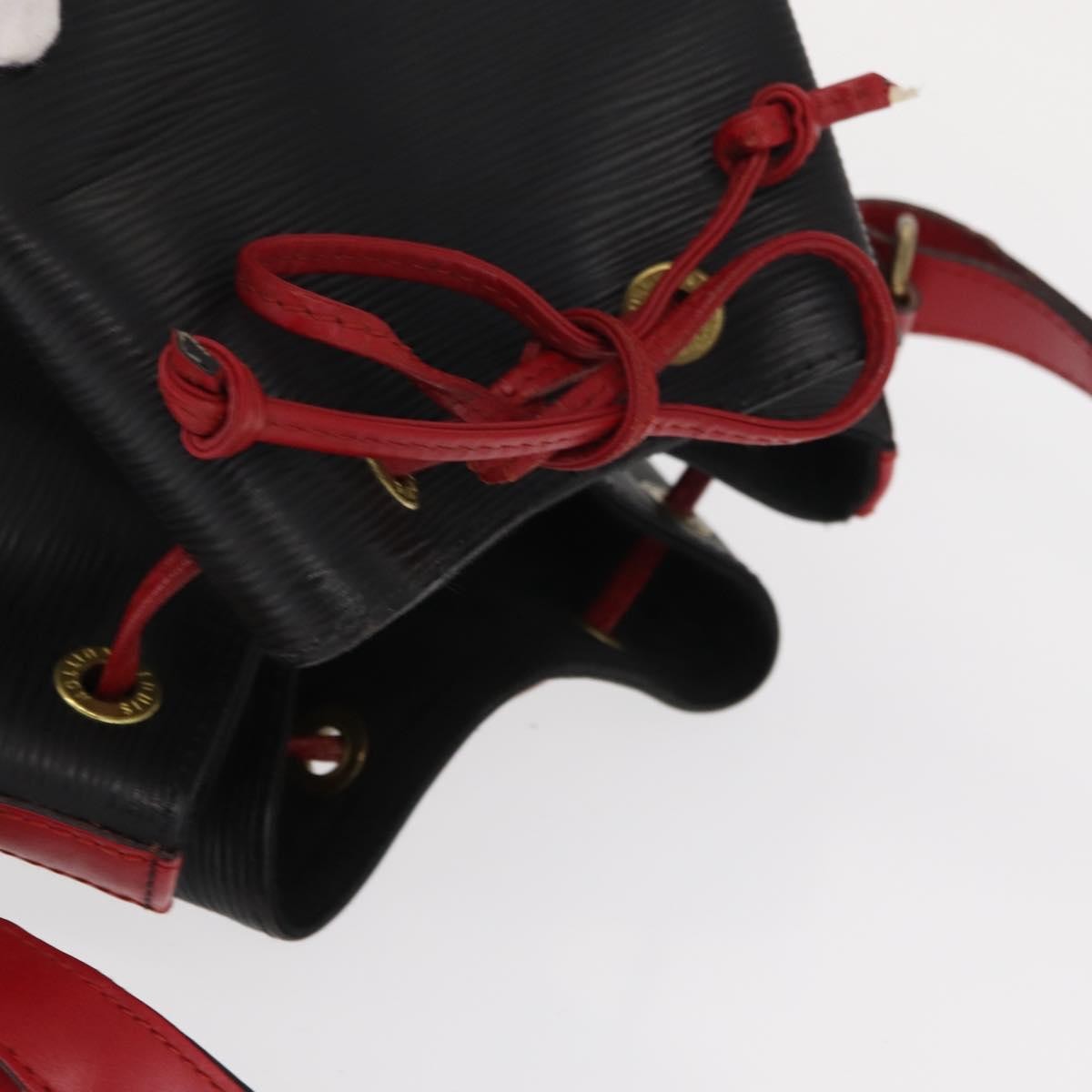 Louis Vuitton Petit Noe NM Handbag Epi Leather, BLACK, LEATHER, Shoulder bag