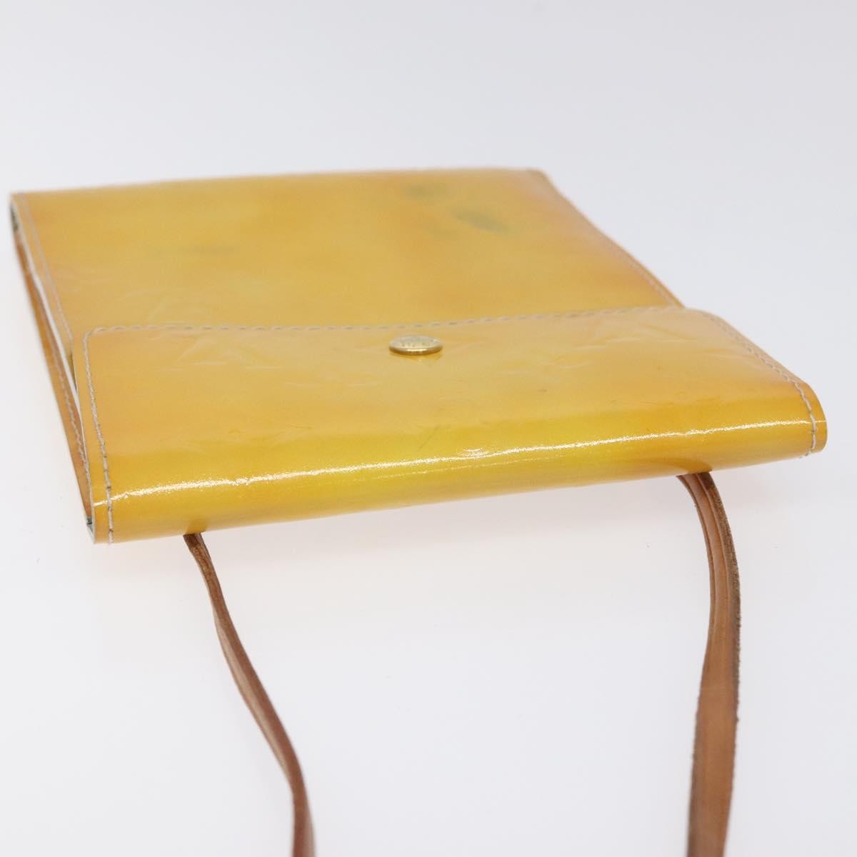 Louis Vuitton Kenmare Shoulder bag Patent leather, Yellow, Patent Leather, Shoulder Bag