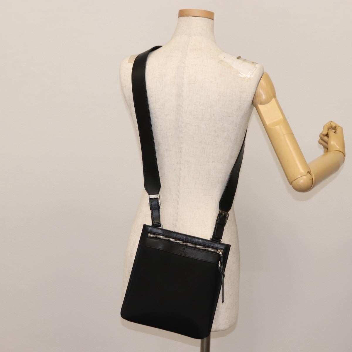 Gucci Vintage Flat Messenger Bag Nylon and Leather, BLACK, NYLON, Shoulder bag