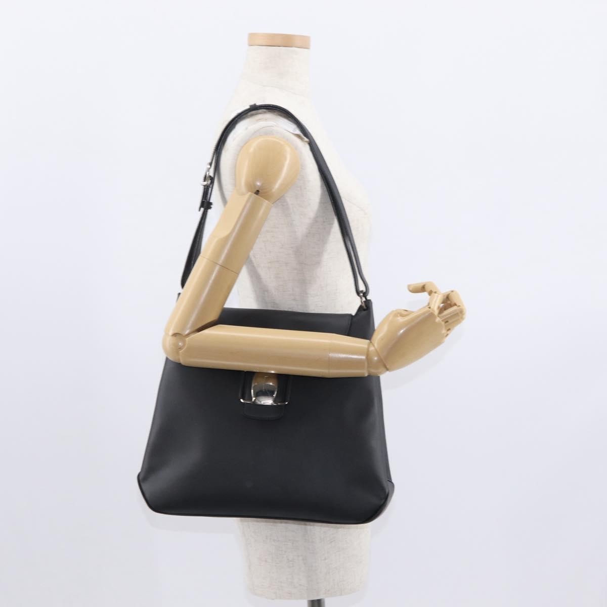 Salvatore Ferragamo Vala Shoulder Bag Leather, BLACK, LEATHER, Shoulder bag
