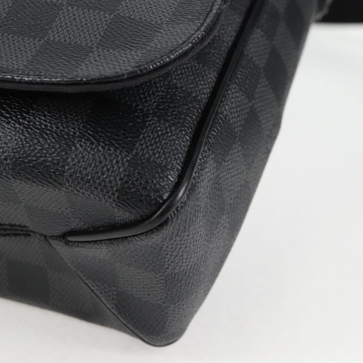 Louis Vuitton District Messenger Bag Damier Graphite, BLACK, CANVAS, Shoulder bag