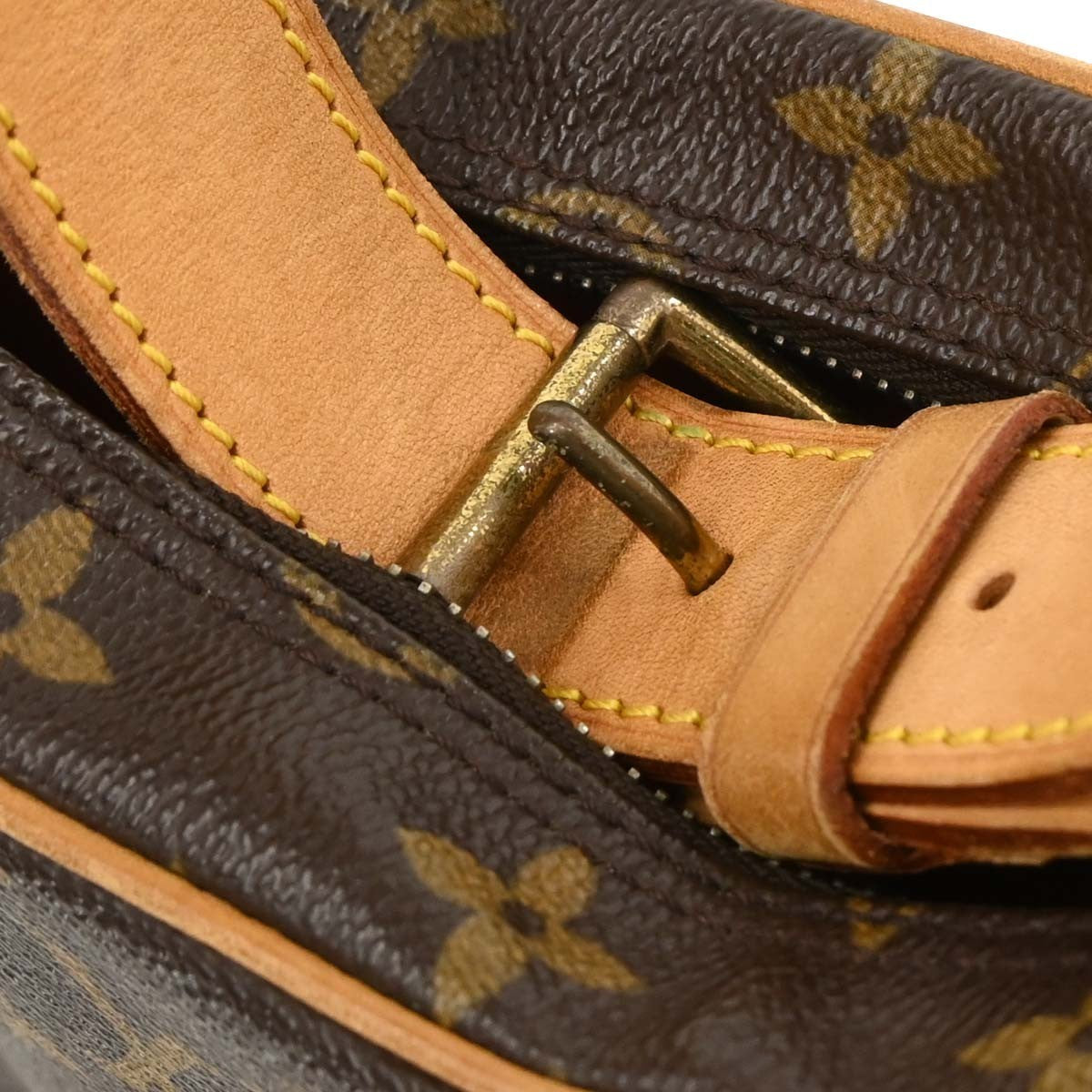 Louis Vuitton Croissant Handbag Monogram Canvas, BROWN, CANVAS, Handbag