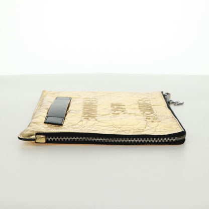 Chanel Feminine Pouch Crinkled Leather, Gold, Leather, Clutch