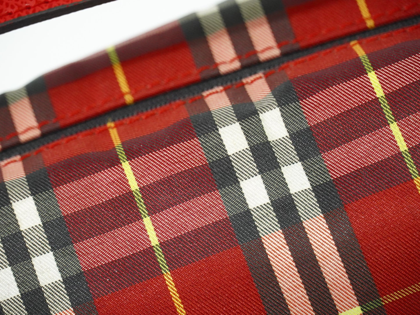 Burberry Nova Check Handbag Nova Check Canvas, RED, CANVAS, Clutche & pouche