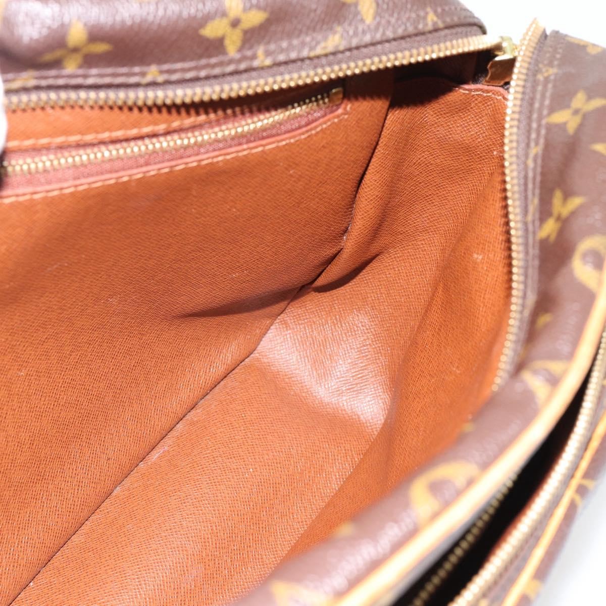 Louis Vuitton Nil Messenger Bag Monogram Canvas, Brown, Canvas, Shoulder Bag
