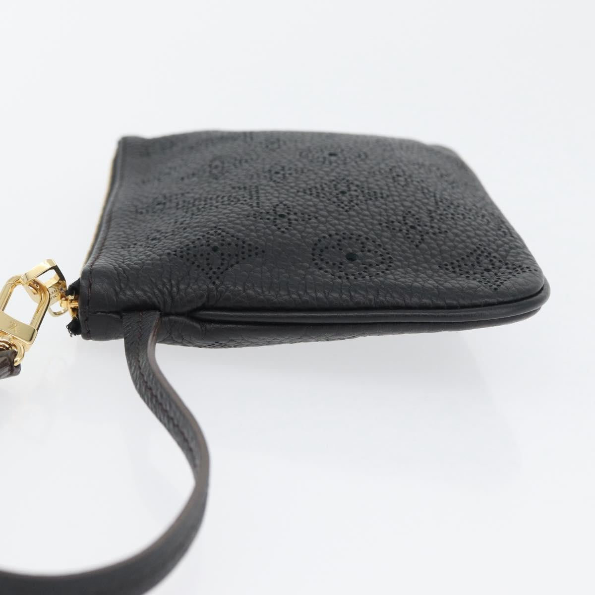 Louis Vuitton Selene Pochette Mahina Leather, Black, Leather, Clutch