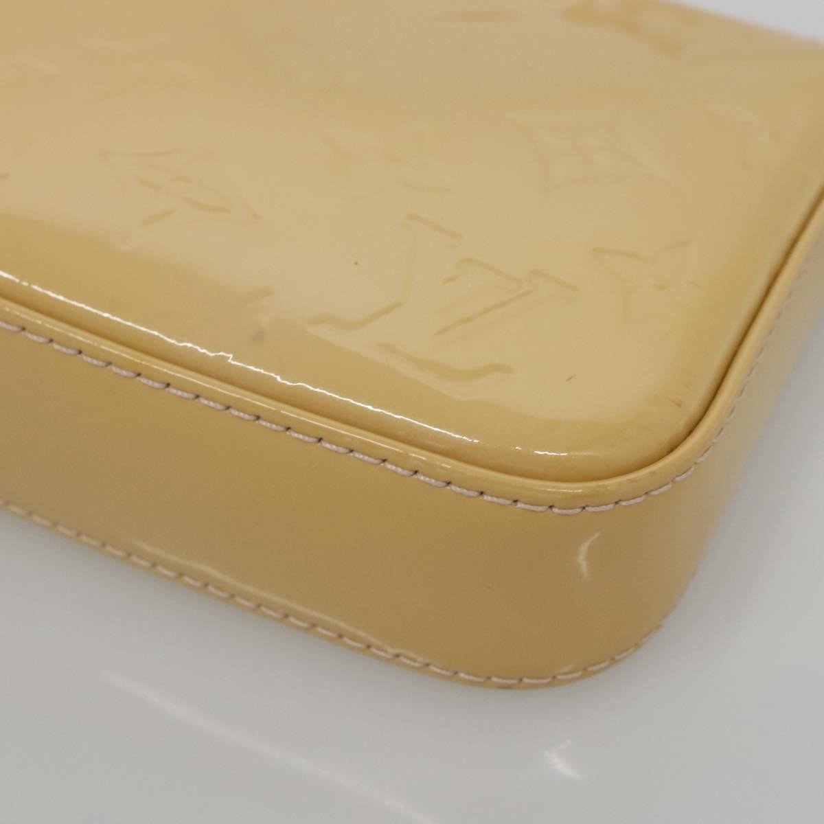 Louis Vuitton Pochette Accessoires NM Monogram Vernis, BEIGE, PATENT_LEATHER, Clutche & pouche