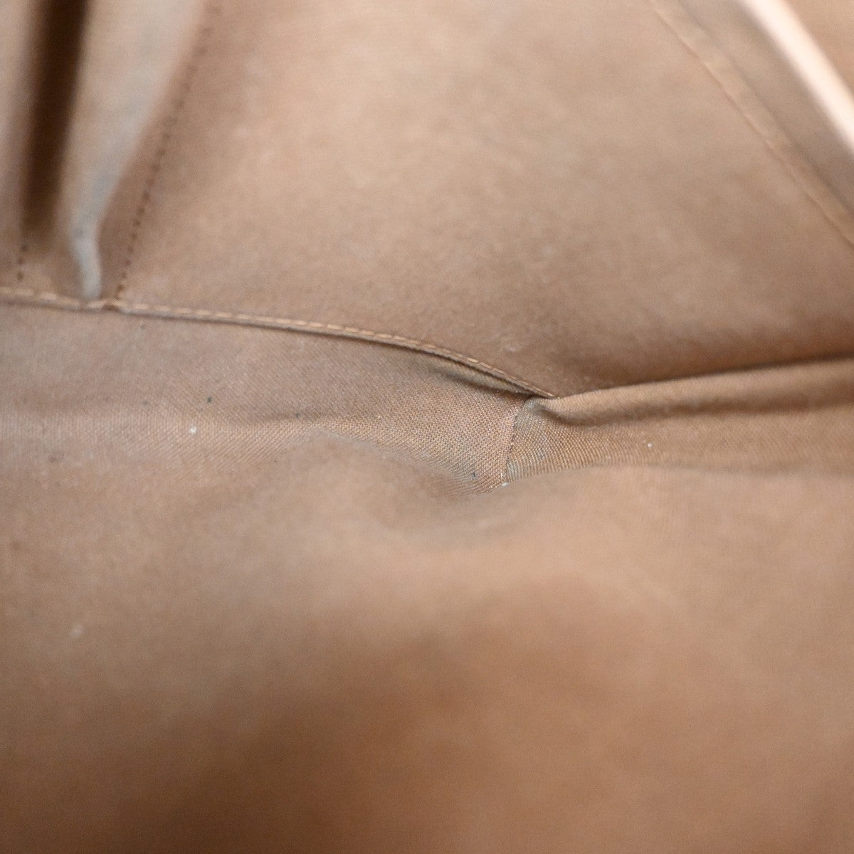 Louis Vuitton Trotteur Beaubourg Handbag Monogram Canvas, BROWN, CANVAS, Shoulder bag
