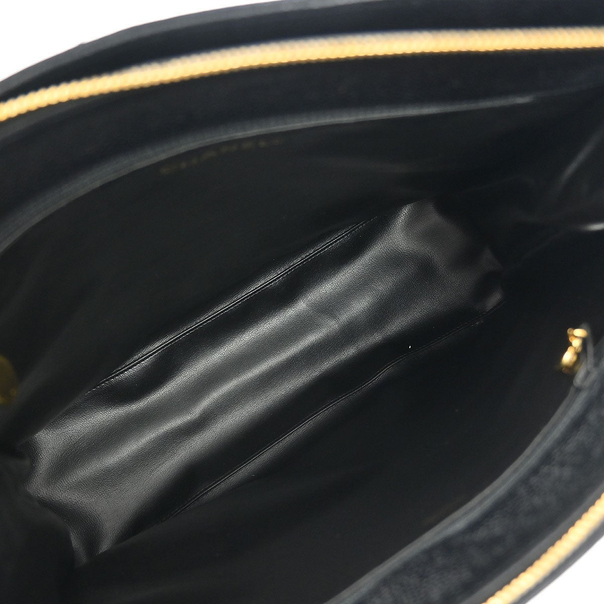 Chanel Vintage Zip Shoulder Bag Chevron Caviar, Black, Leather, Shoulder Bag